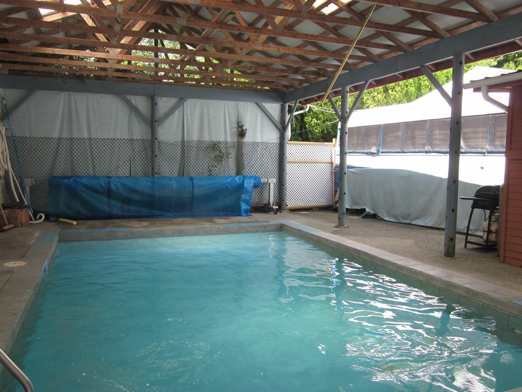 Oceanside Resort Powell River Esterno foto