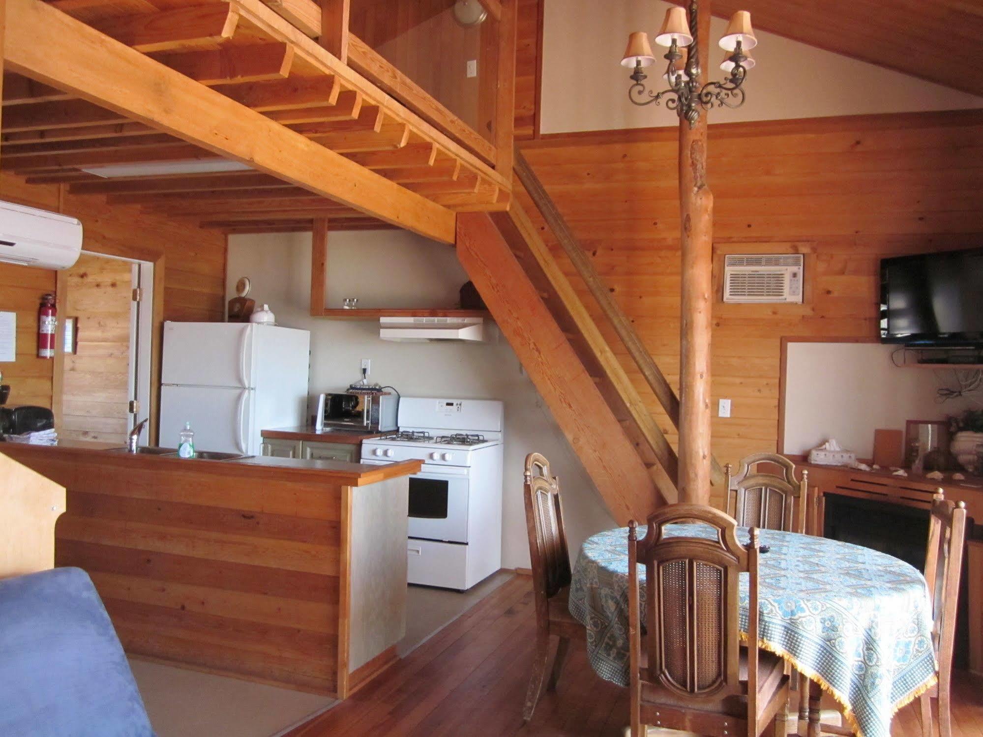Oceanside Resort Powell River Esterno foto