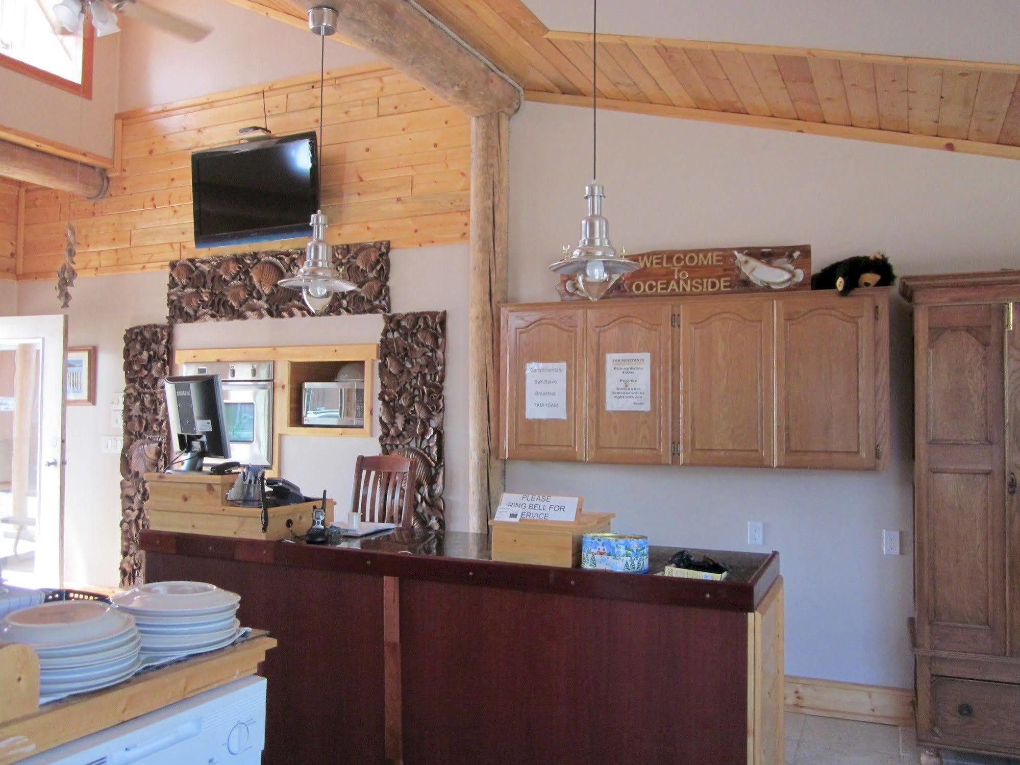 Oceanside Resort Powell River Esterno foto
